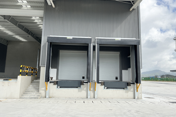 宁波港物资有限公司ac米兰官方网址入口官网充气式工业门封