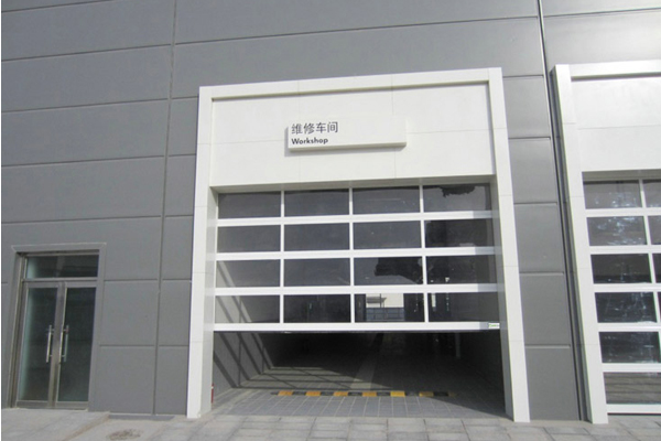 汽车4S店维修车间ac米兰官方网址入口官网
透明提升门