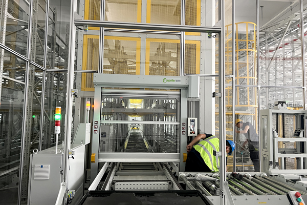 ac米兰官方网址入口官网
AGV联动快速门