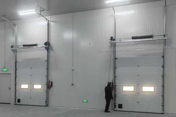 ac米兰官方网址入口官网
门业隔热保温节能米兰体育比赛结果分析图
：迎战酷暑，助力企业绿色降耗