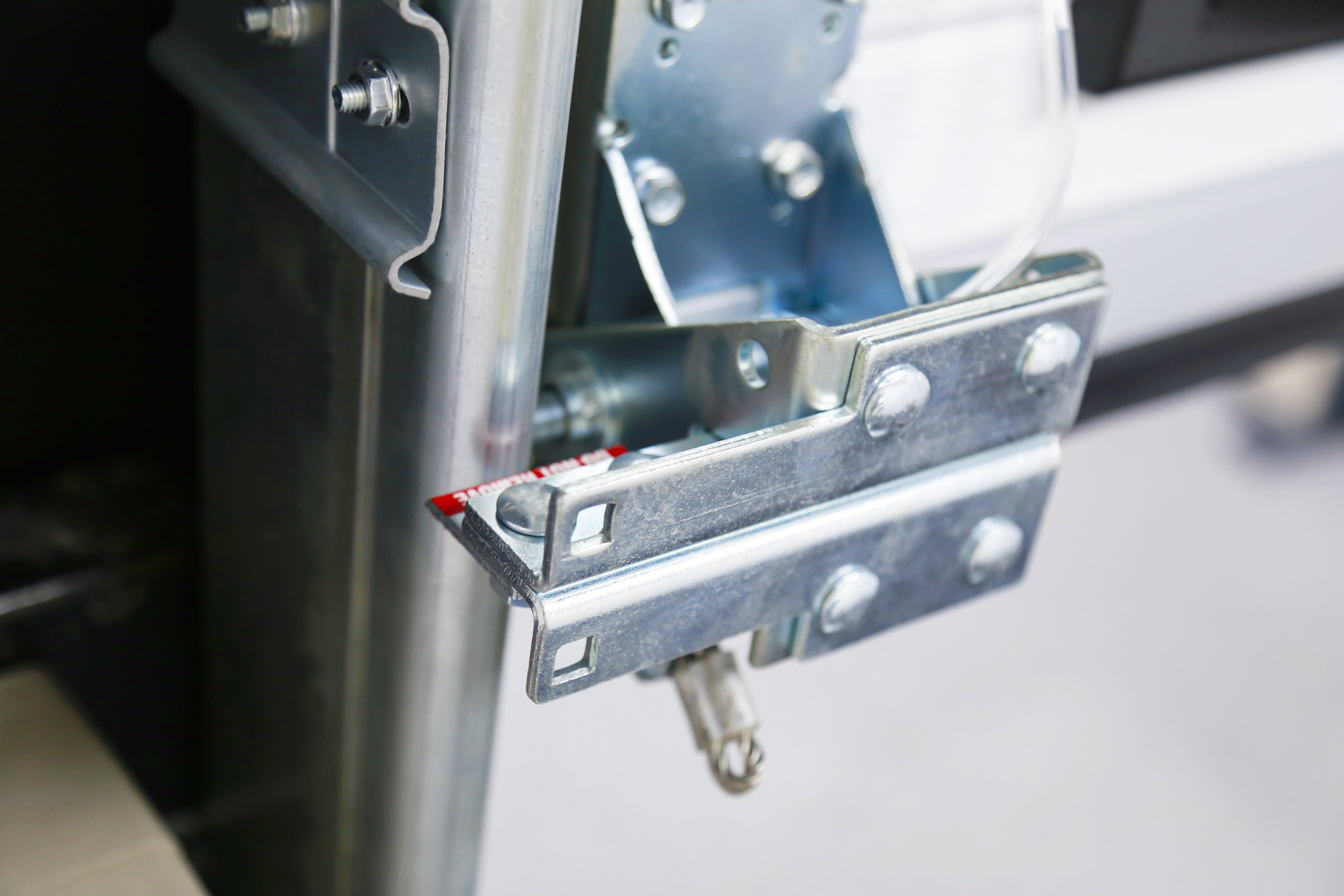 米兰体育比赛结果分析图
防坠系统